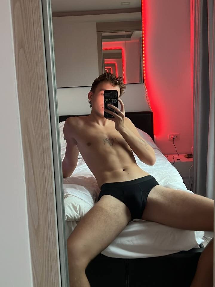 kleo_twink