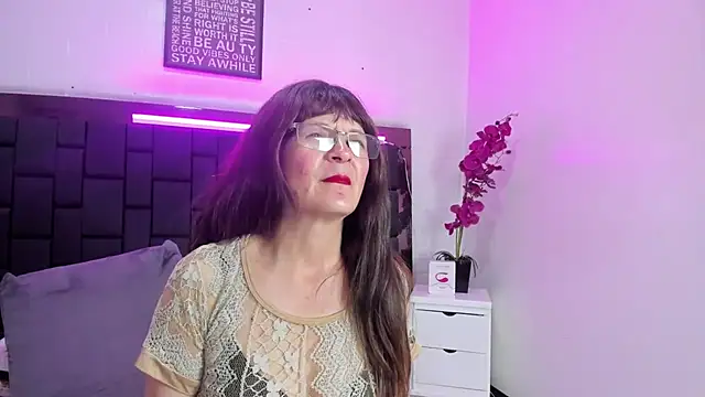 amanda_mature88