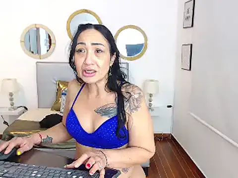 DIOSA_DIVINA_